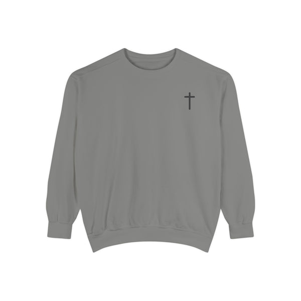 Faith-Inspired Unisex Sweatshirt - Jesus is King, Cozy Christian Apparel, Perfect for Casual Wear, Gift for Believers