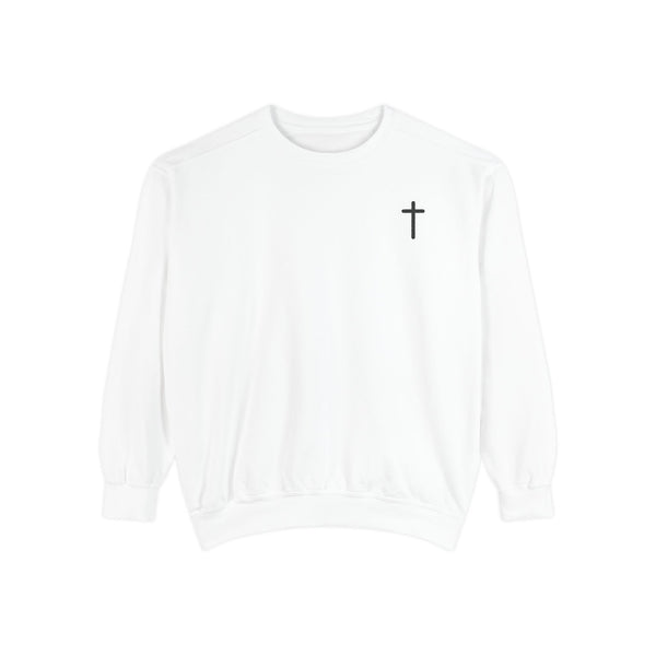 Faith-Inspired Unisex Sweatshirt - Jesus is King, Cozy Christian Apparel, Perfect for Casual Wear, Gift for Believers